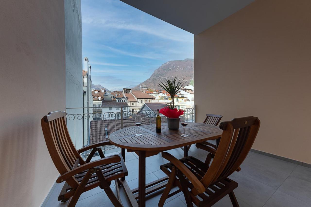 Apartments Leonardo Bolzano Bagian luar foto
